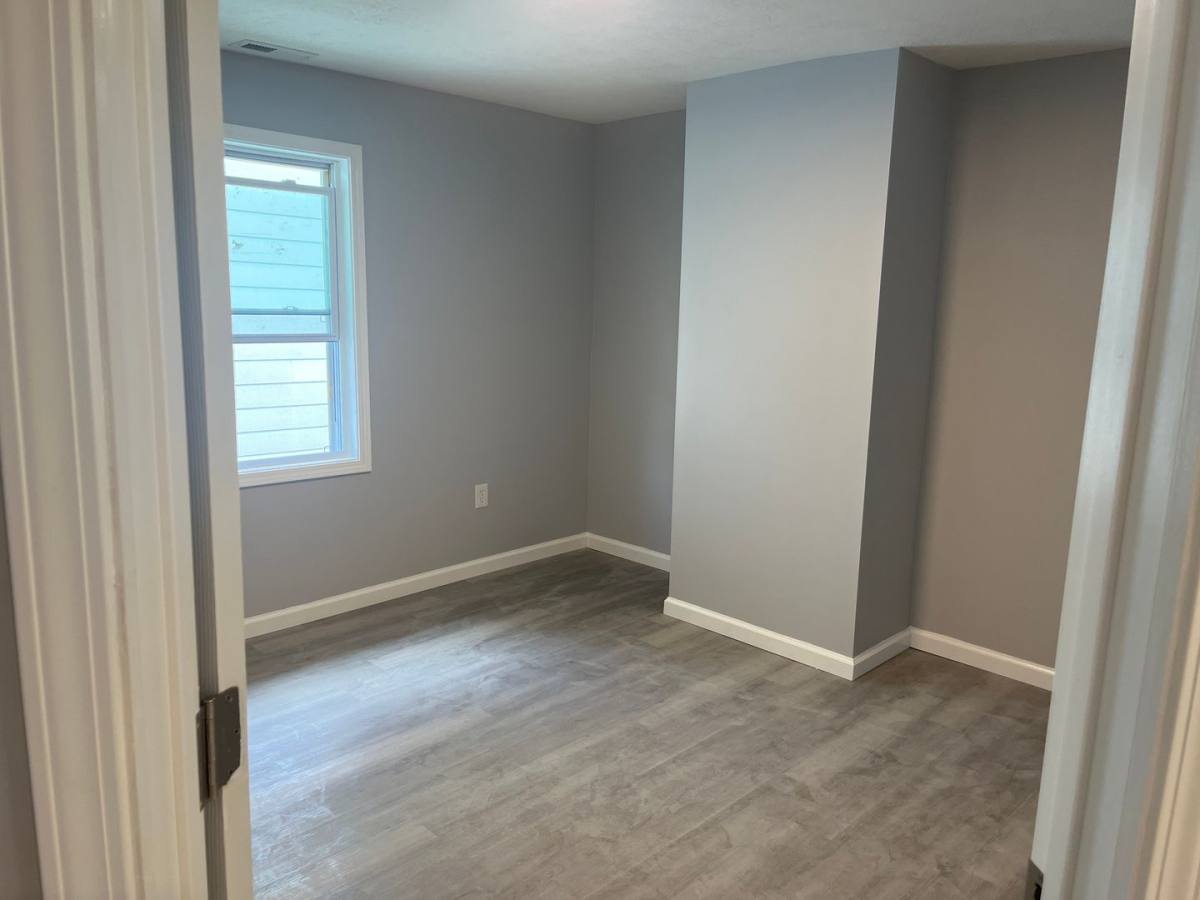 Apartment for rent at 113 W College St, Crawfordsville, IN 47933