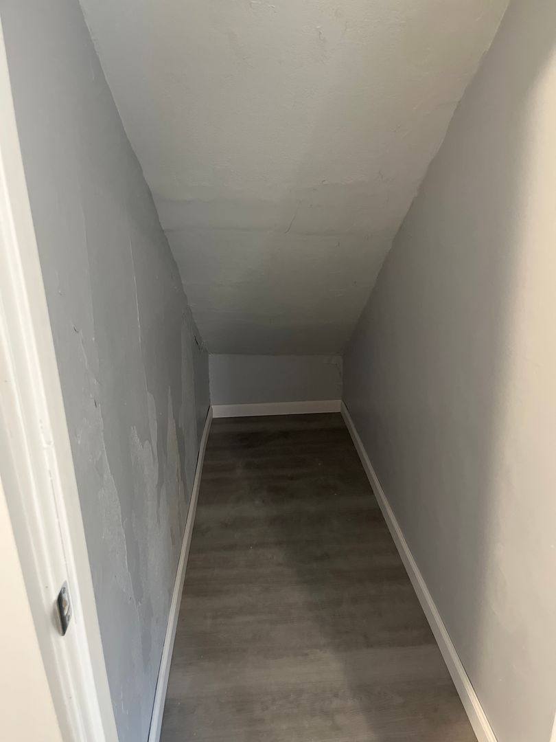 Apartment for rent at 113 W College St, Crawfordsville, IN 47933