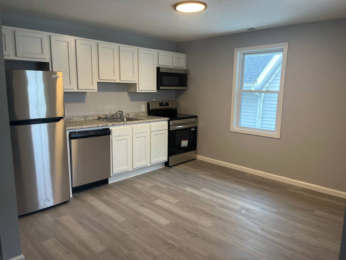 Apartment for rent at 113 W College St, Crawfordsville, IN 47933
