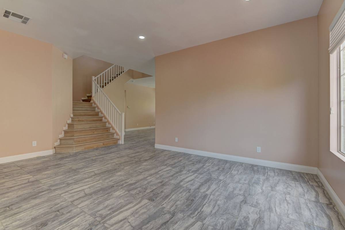 House for rent at 5862 Bluthe Bridge Ave, Las Vegas, NV 89141