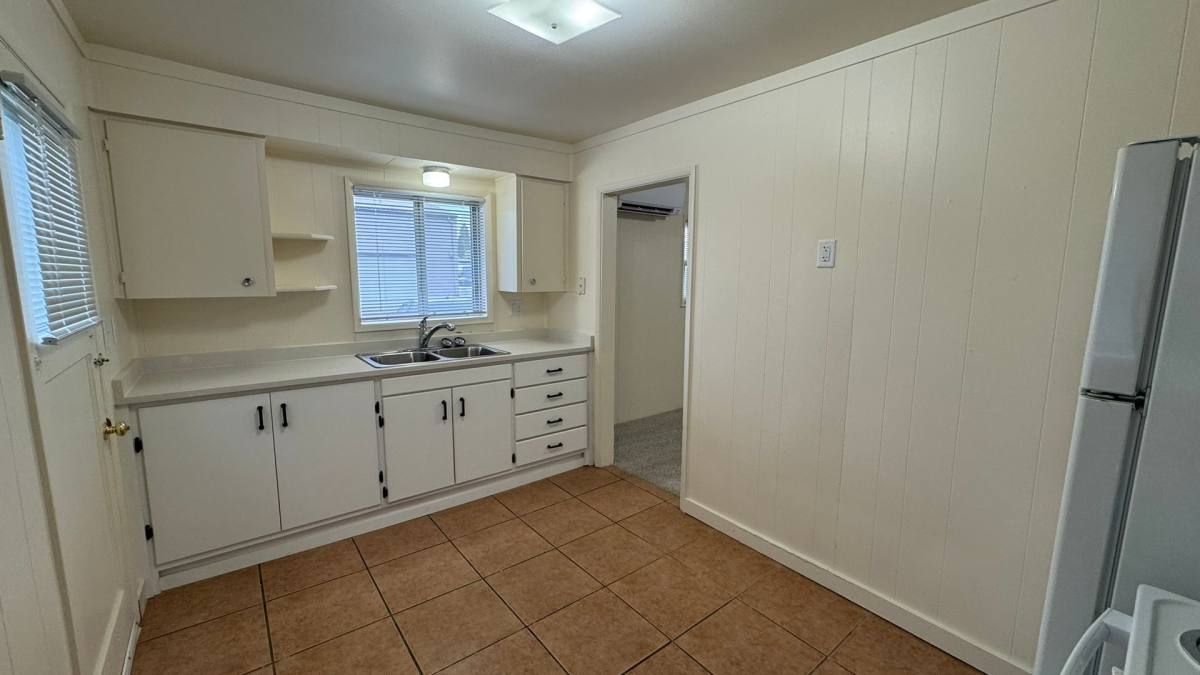 House for rent at 744 Taylor St, Eugene, OR 97402