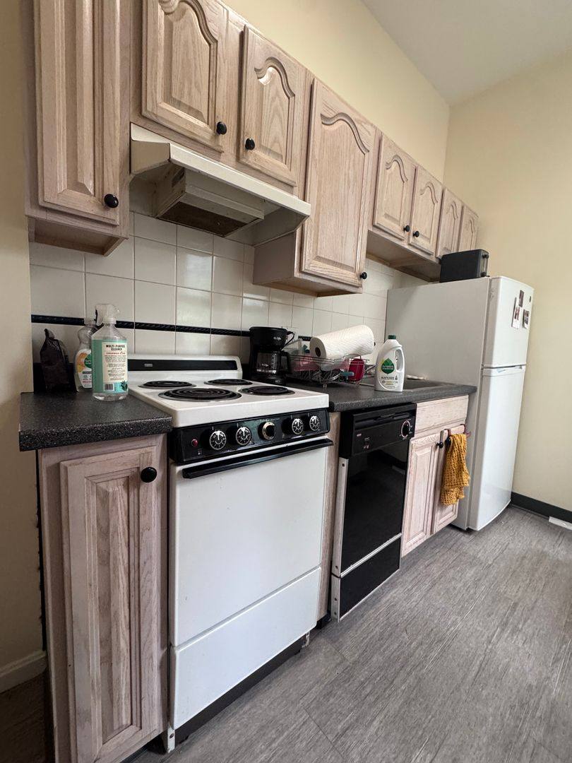 Apartment for rent at 206 Chestnut Hill Ave, Brighton, MA 02135