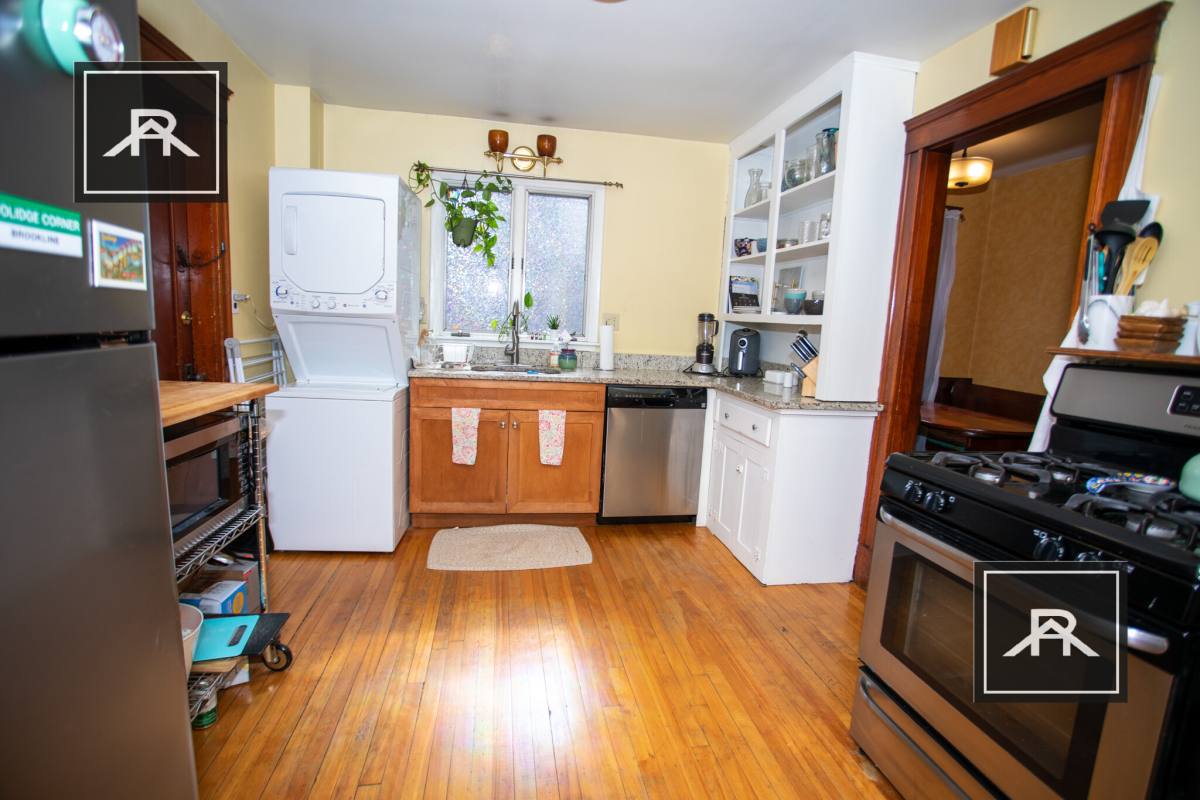 Apartment for rent at 15 Stetson St #1st, Brookline, MA 02446