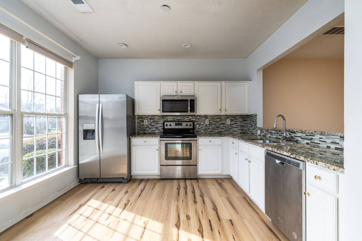 Townhouse for rent at 3959 Katherine Way, Jamestown, NC 27282