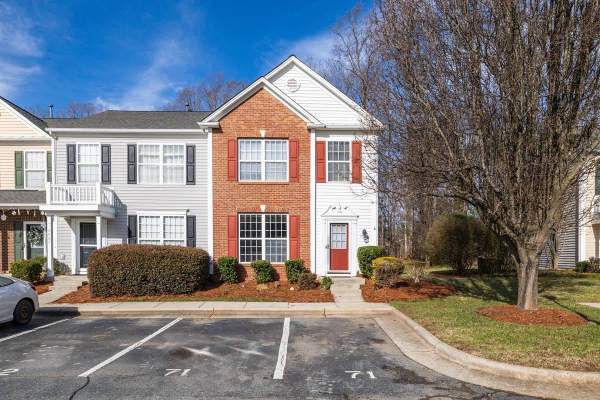 Townhouse for rent at 3959 Katherine Way, Jamestown, NC 27282