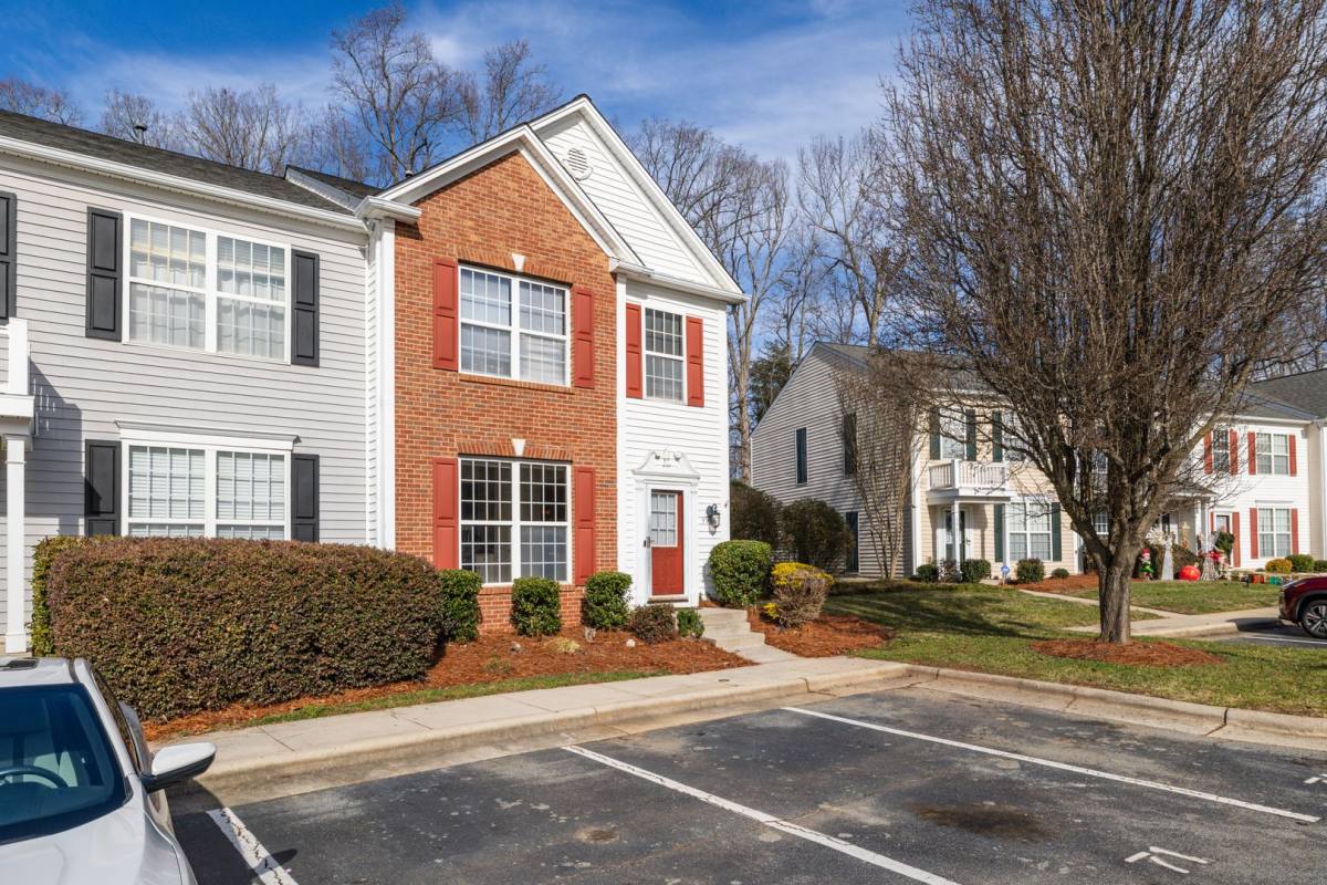Townhouse for rent at 3959 Katherine Way, Jamestown, NC 27282