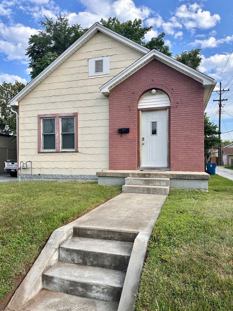 House for rent at 2510 College Ave, Terre Haute, IN 47803