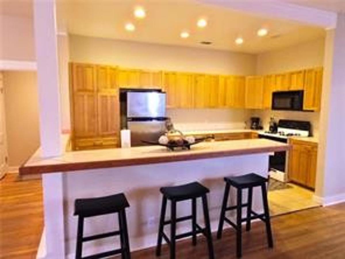 Apartment for rent at 2101 W 10th St, Austin, TX 78703