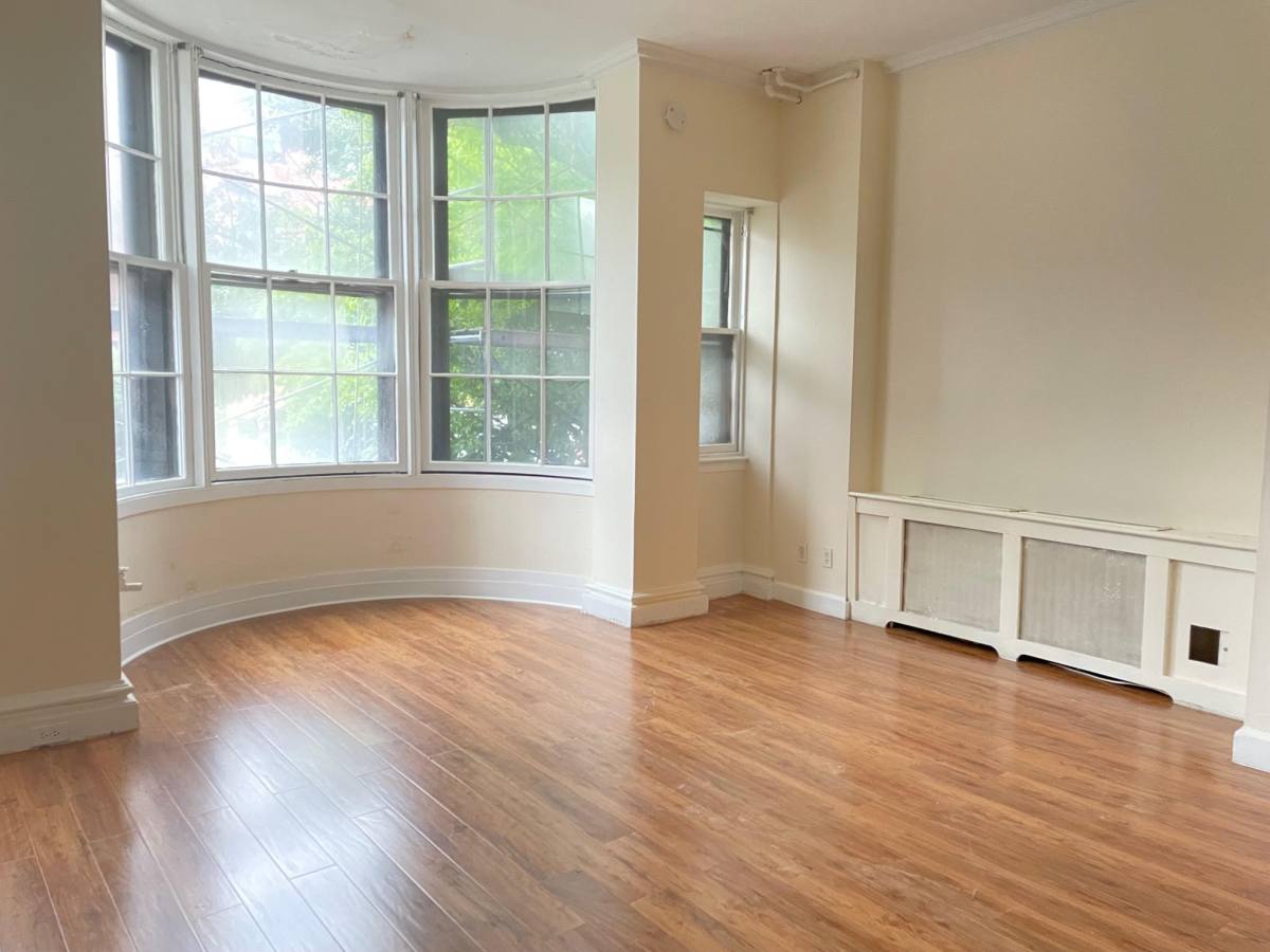 Apartment for rent at 228 Beacon St #2, Boston, MA 02116