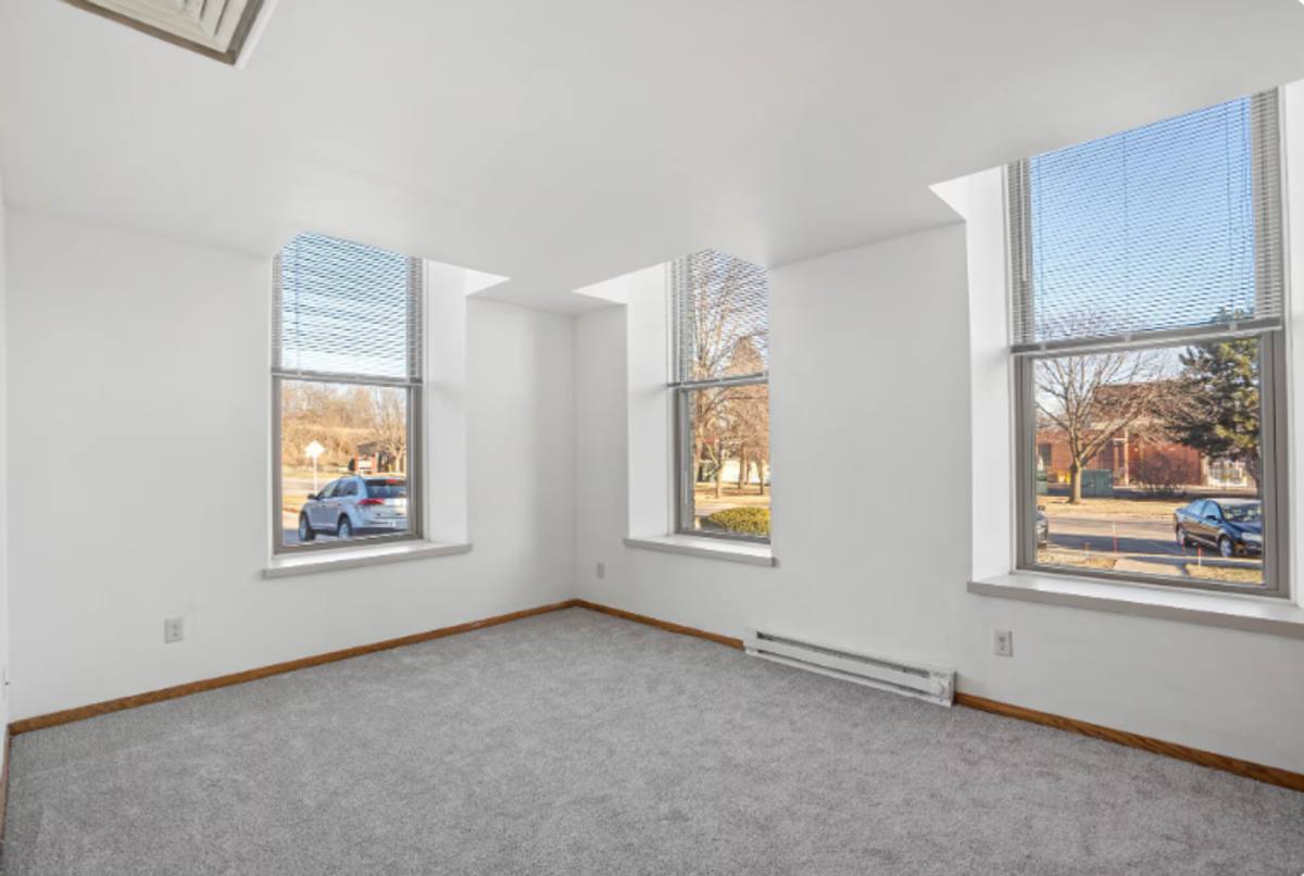 Apartment for rent at 222 N Franklin St, Janesville, WI 53548