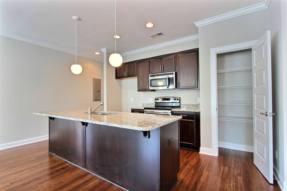 Apartment for rent at 552 Nicoll St #A, Savannah, GA 31401
