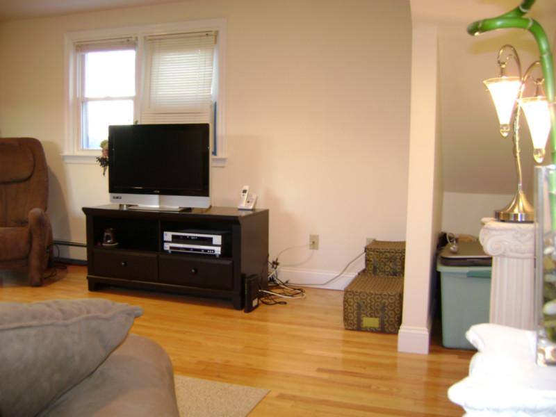 House for rent at 35 Hillcrest Circle #3, Watertown, MA 02472