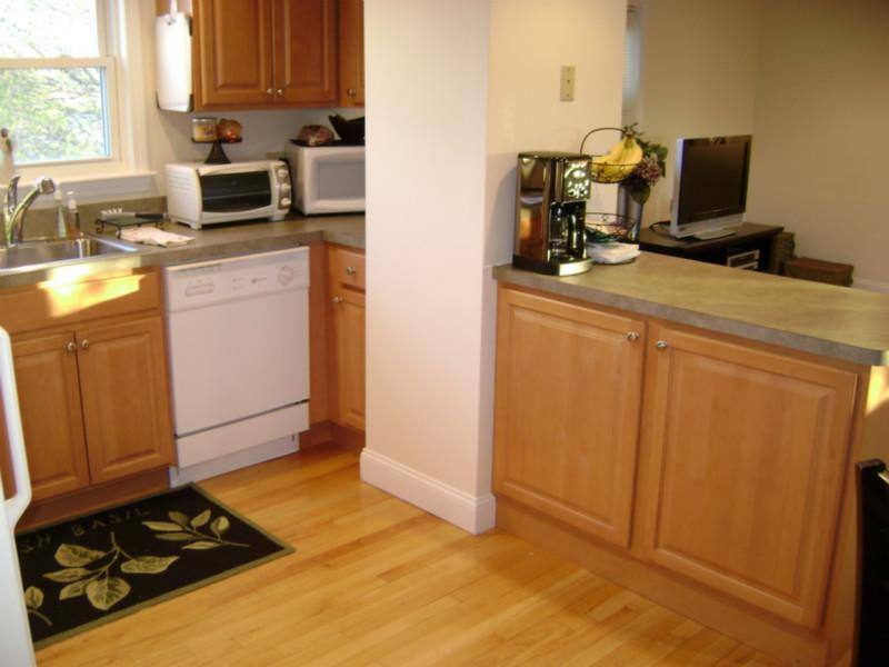 House for rent at 35 Hillcrest Circle #3, Watertown, MA 02472