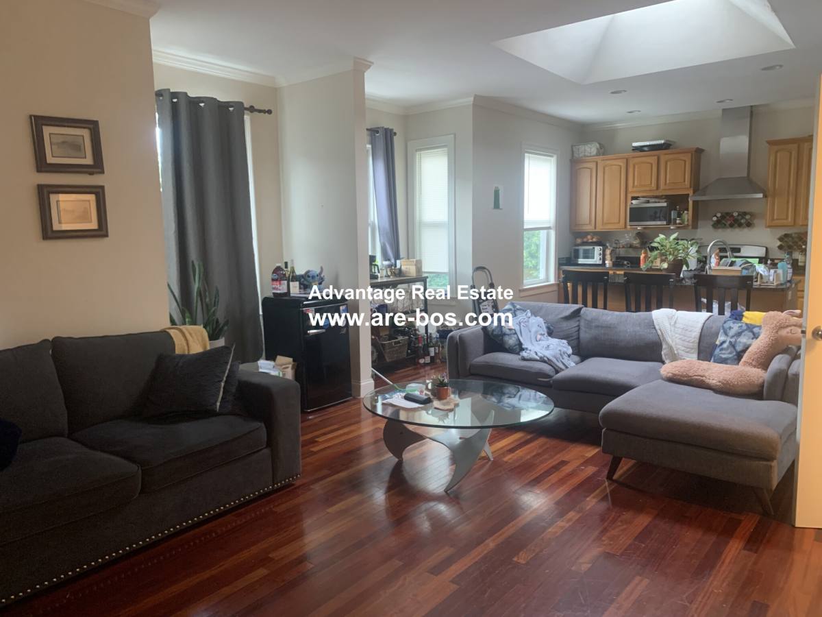 Apartment for rent at 113 Fifth St, Cambridge, MA 02141