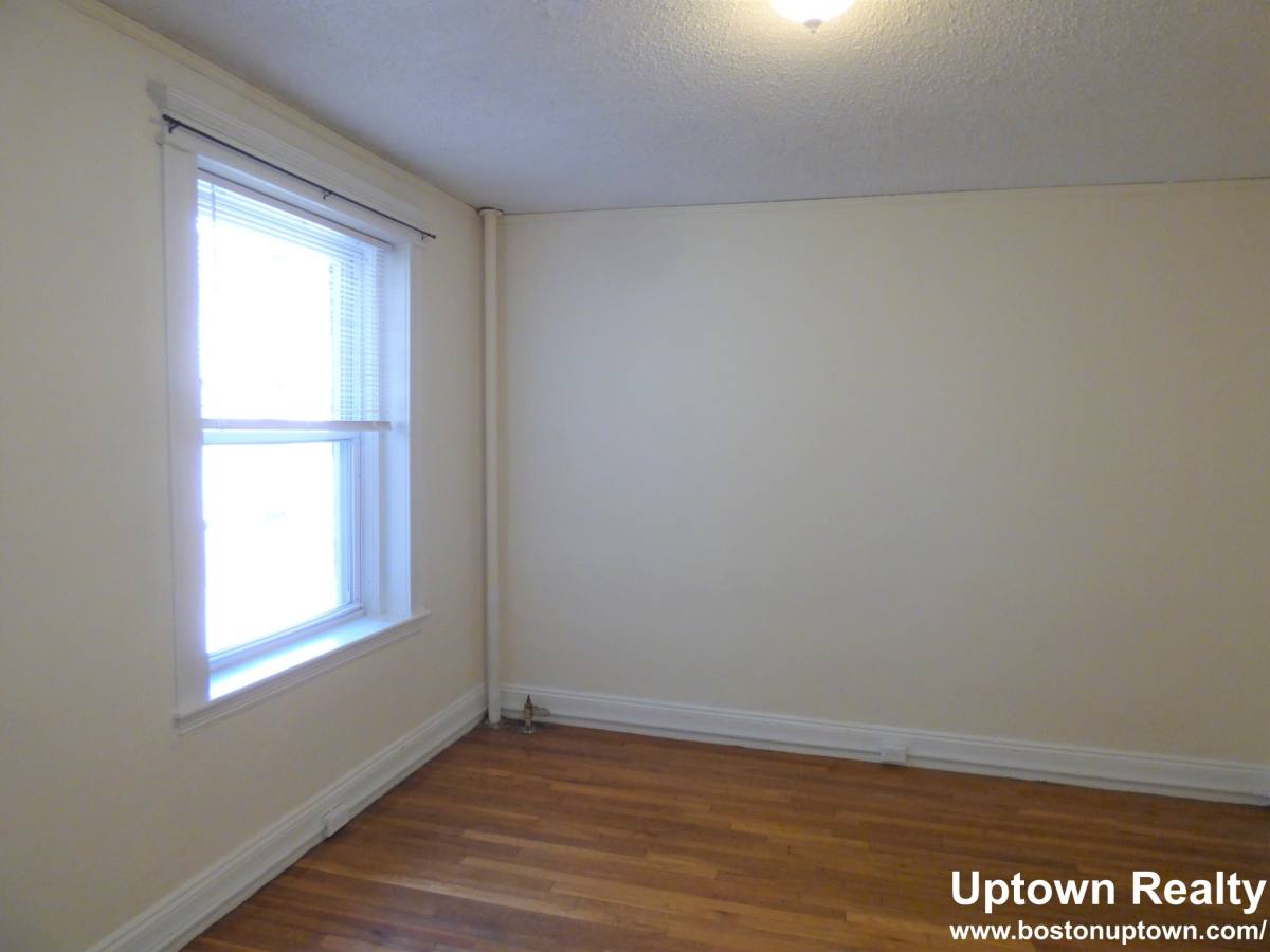 Apartment for rent at 1140 Commonwealth Ave #21, Allston, MA 02134