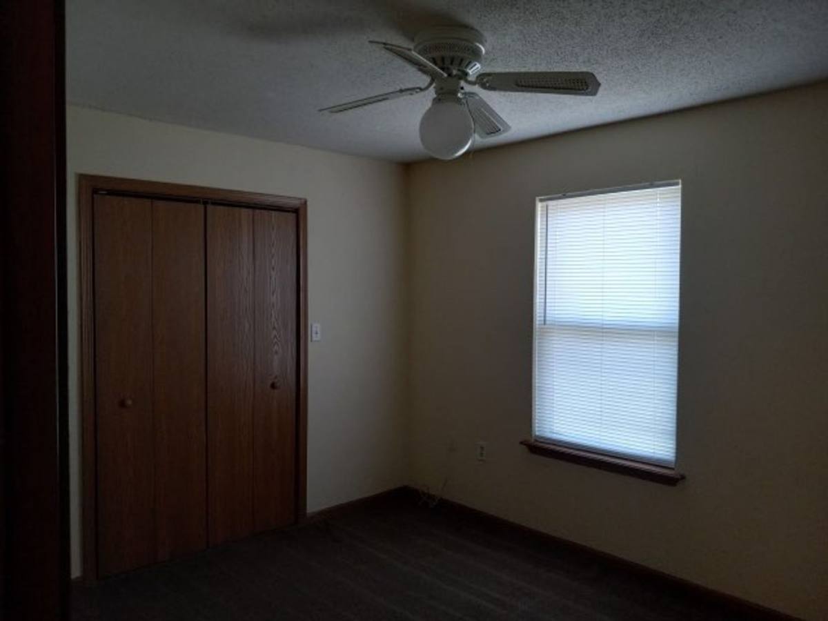 Apartment for rent at 140-146 S Gerhart Rd, California, MO 65018
