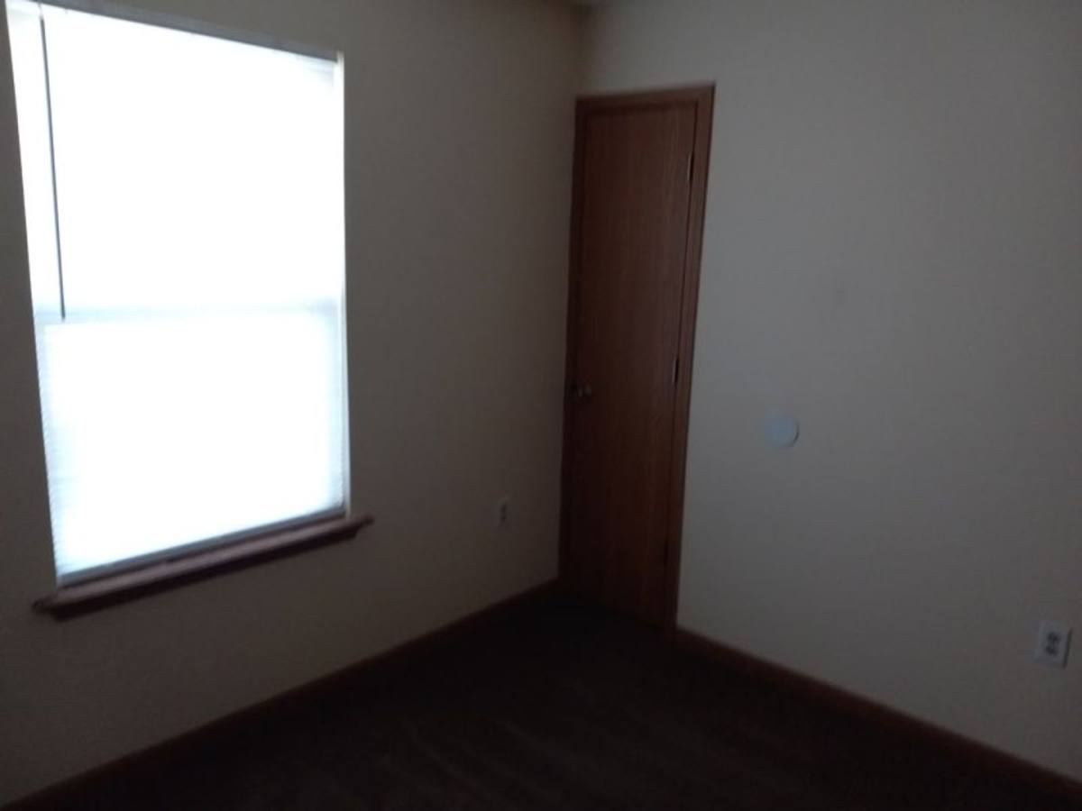 Apartment for rent at 140-146 S Gerhart Rd, California, MO 65018