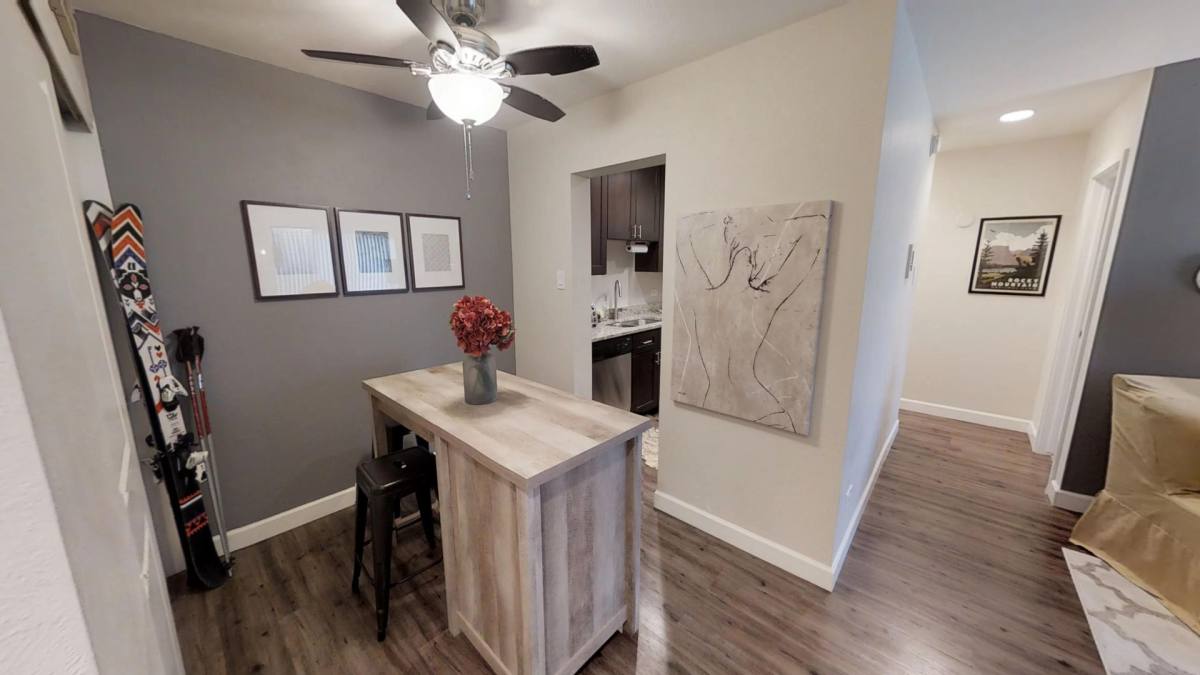 Apartment for rent at 15 So Clarkson St, Denver, CO 80209