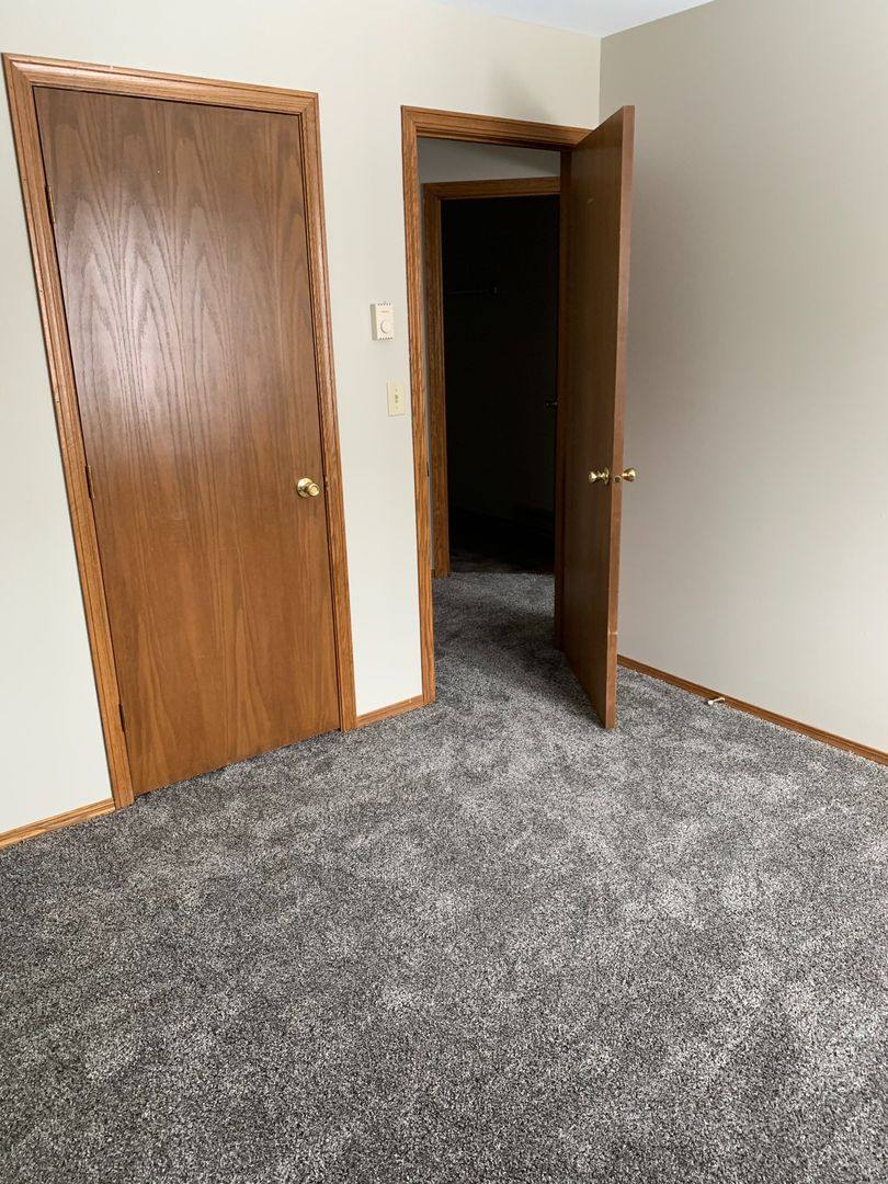Apartment for rent at 9611 Bagley Dr, Roscoe, IL 61073
