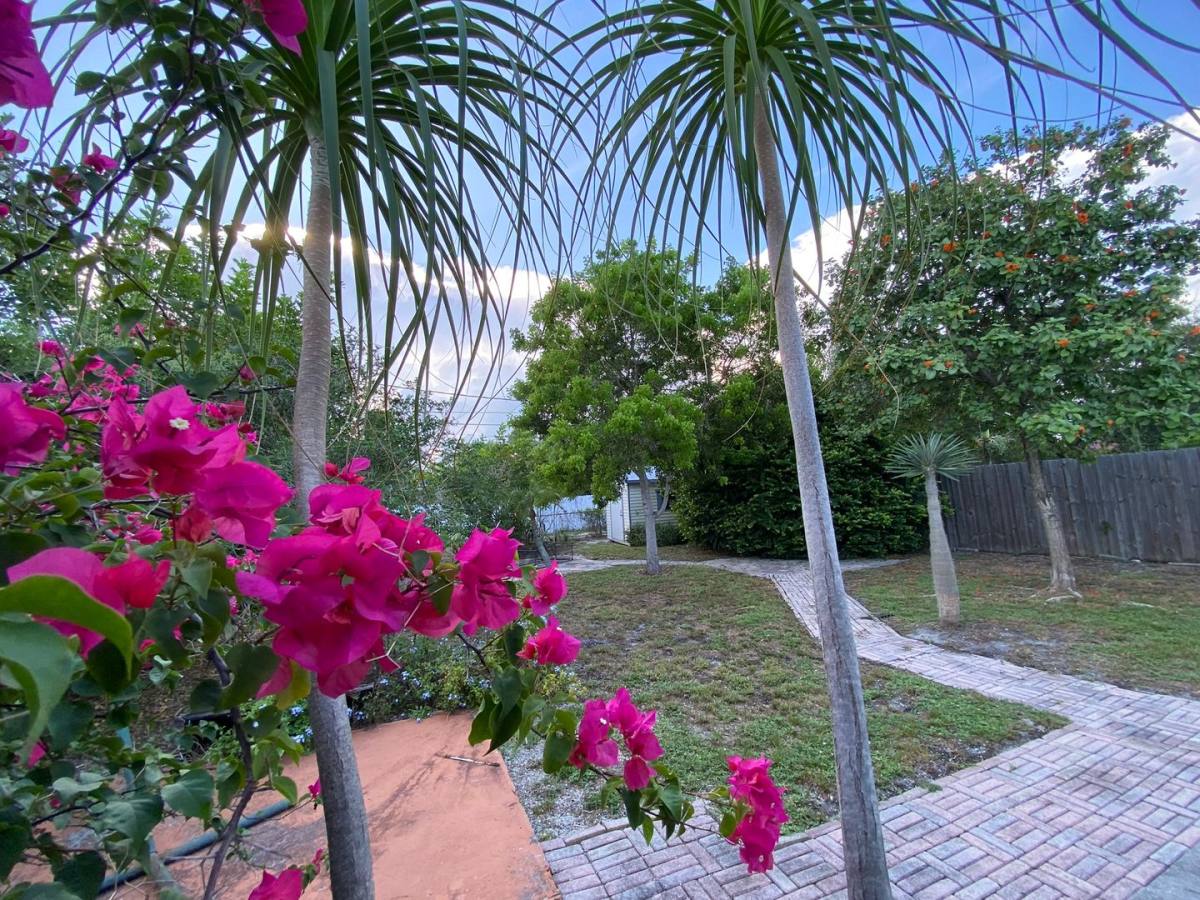 House for rent at 1209 N M St, Lake Worth Beach, FL 33460