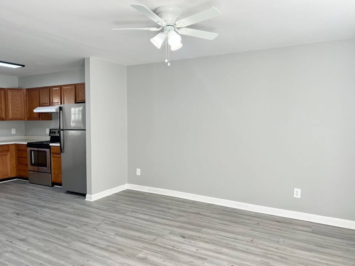 Apartment for rent at 654 Lakeside Ave, Burlington, NC 27217