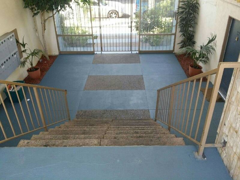 Apartment for rent at 4012 W 129th St, Hawthorne, CA 90250