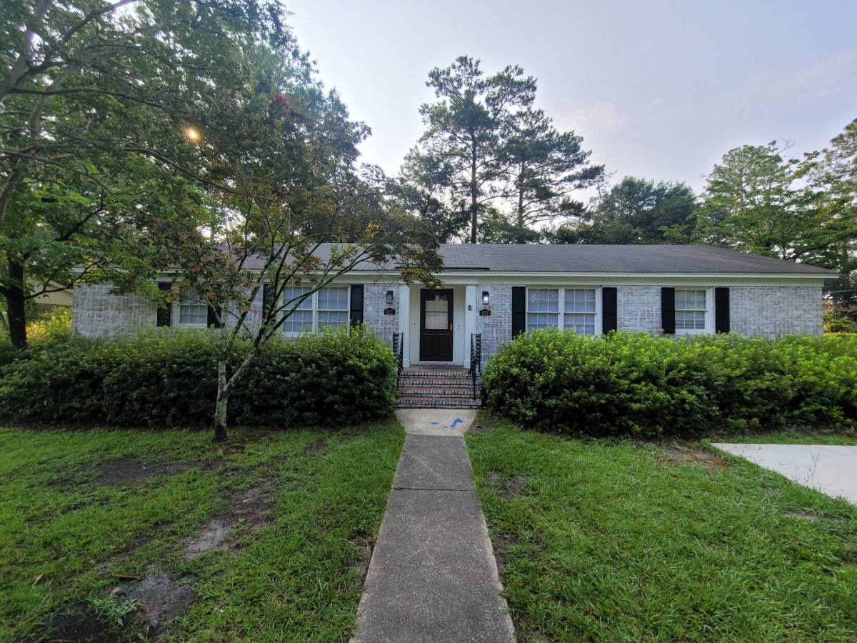 Townhouse for rent at 825 Montclair Dr, Wilmington, NC 28403