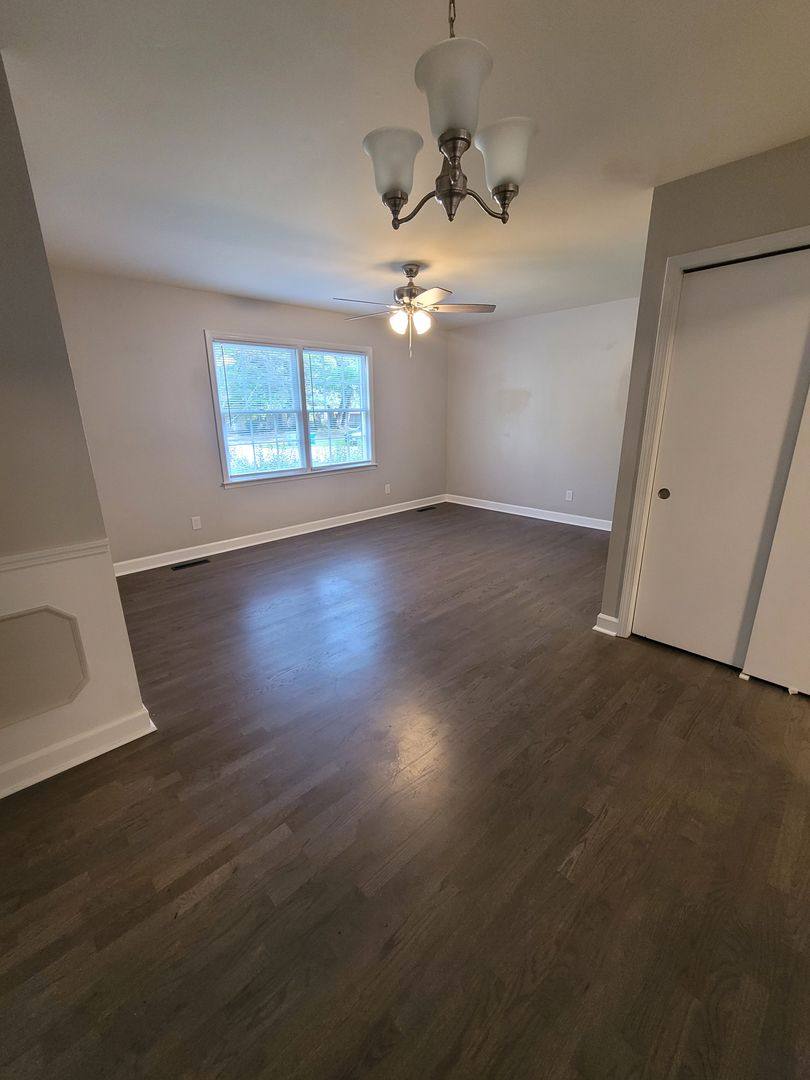 Townhouse for rent at 825 Montclair Dr, Wilmington, NC 28403