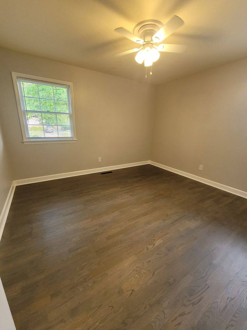 Townhouse for rent at 825 Montclair Dr, Wilmington, NC 28403