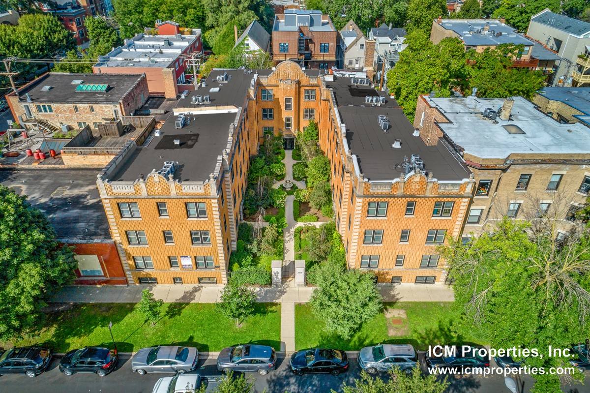 Apartment for rent at 3808 N Sheffield Ave #3816S-1W Fp, Chicago, IL 60613