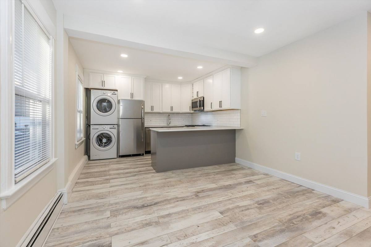 Apartment for rent at 73 Glenridge Ave, Montclair, NJ 07042