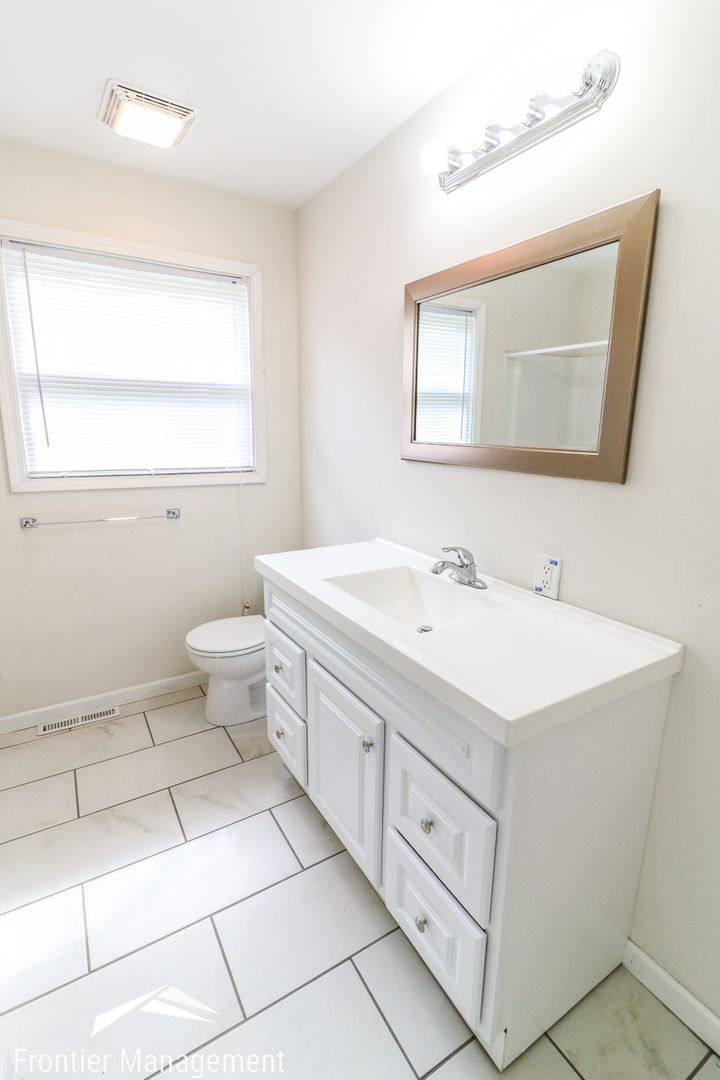 Apartment for rent at 1425 Harry Rd, Manhattan, KS 66502