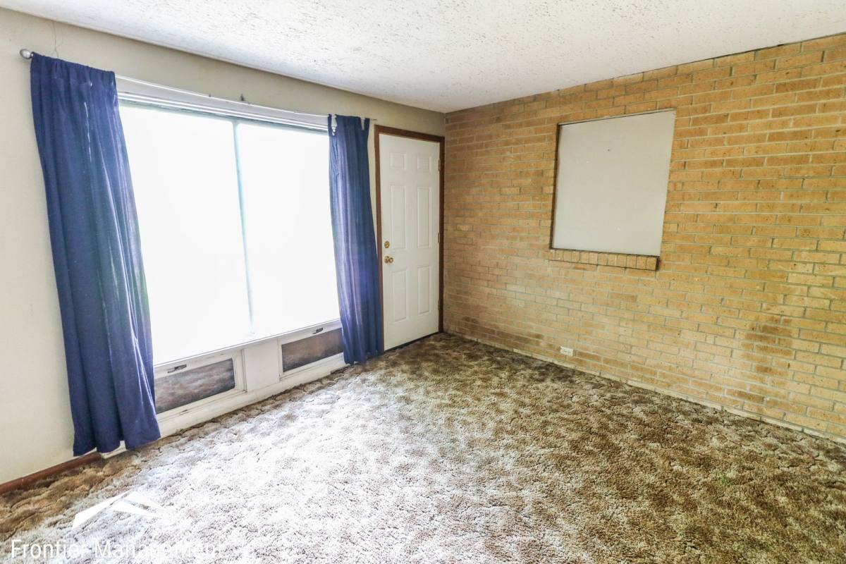 Apartment for rent at 1425 Harry Rd, Manhattan, KS 66502