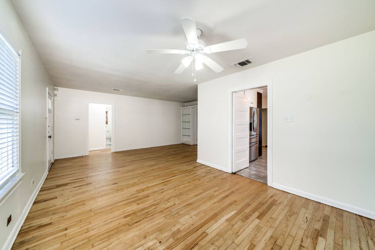 House for rent at 136 Harmon Dr, San Antonio, TX 78209