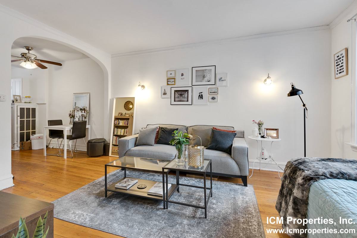 Apartment for rent at 3618 N Marshfield Ave #1C, Chicago, IL 60613