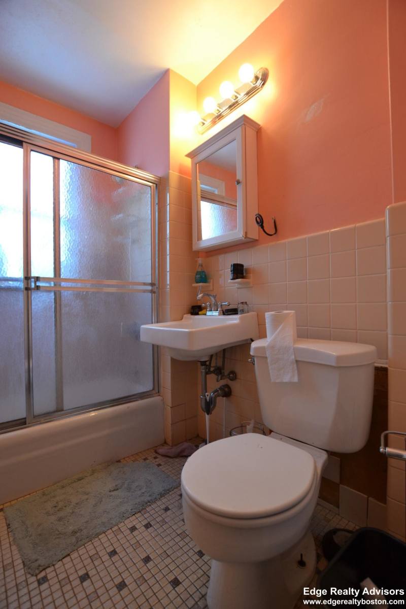 Apartment for rent at 29 Newcastle Rd #2, Brighton, MA 02135