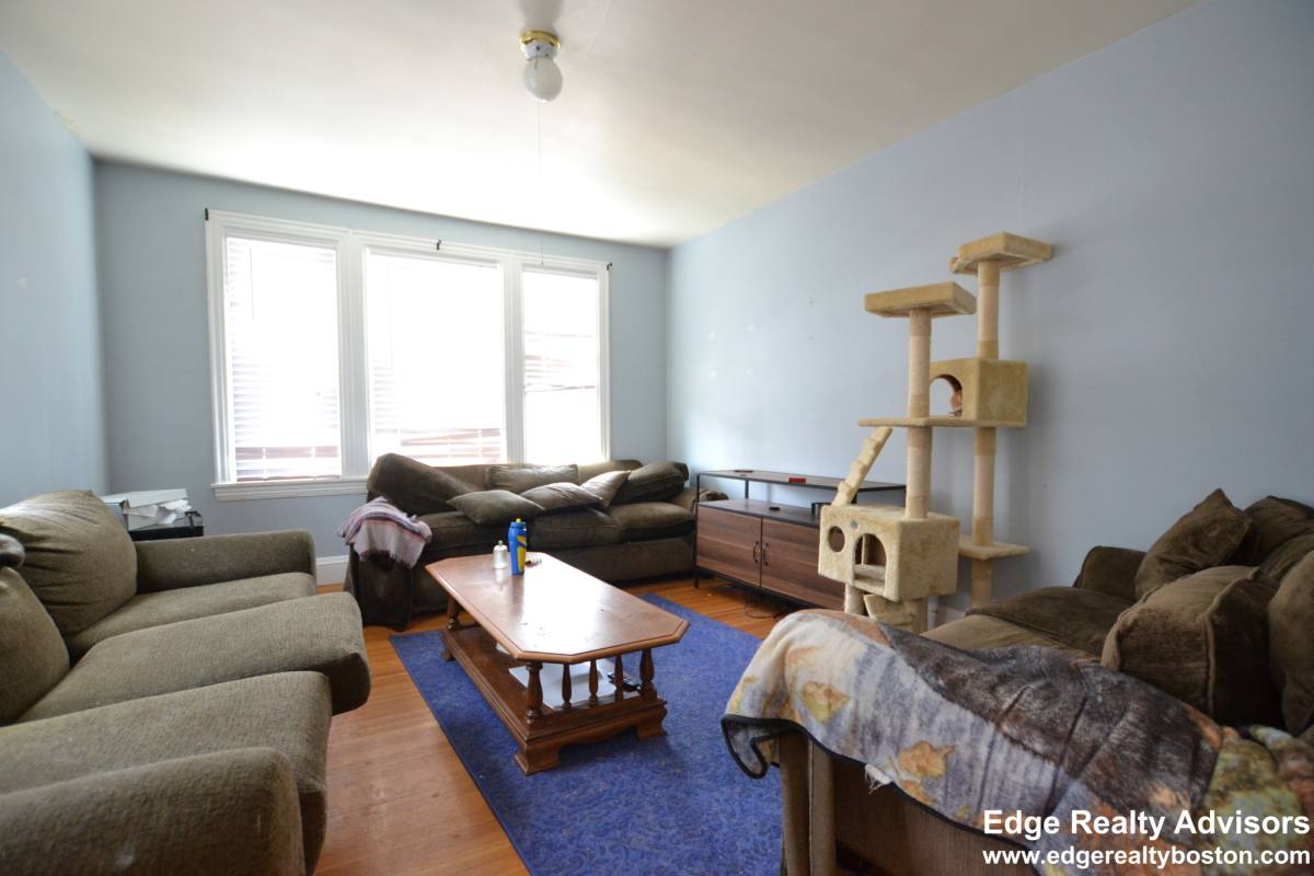 Apartment for rent at 29 Newcastle Rd #2, Brighton, MA 02135
