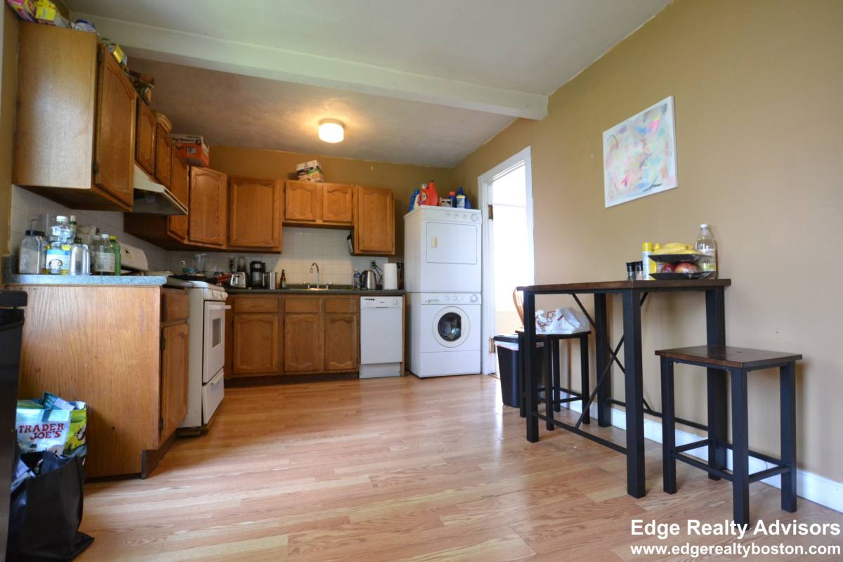 Apartment for rent at 29 Newcastle Rd #2, Brighton, MA 02135