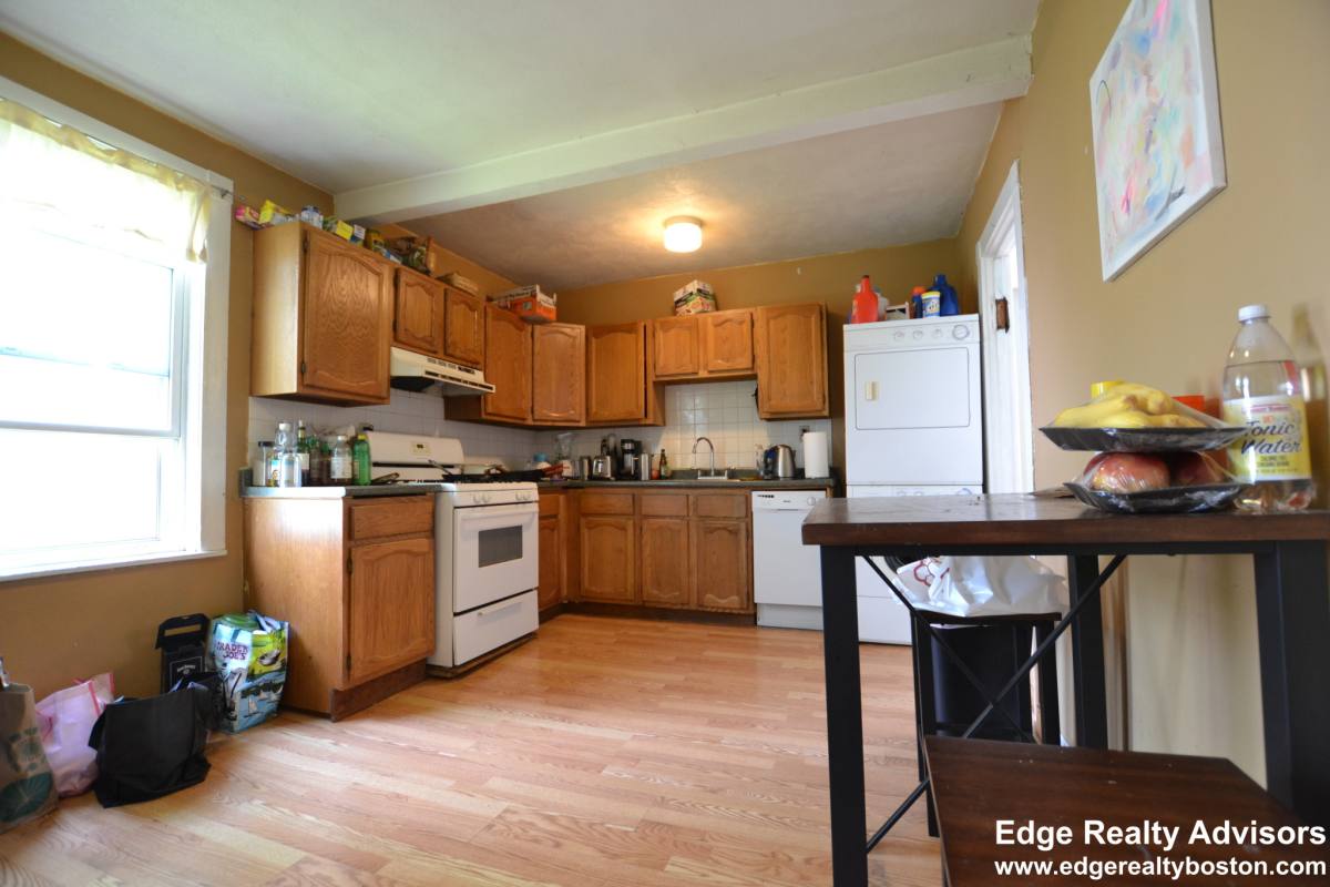 Apartment for rent at 29 Newcastle Rd #2, Brighton, MA 02135