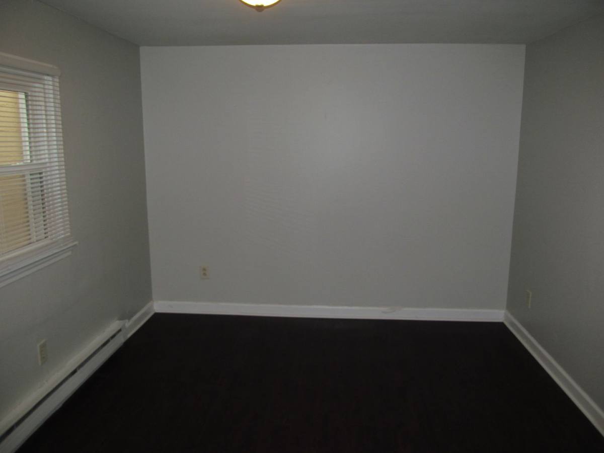 Apartment for rent at 125 W Main St, Yadkinville, NC 27055