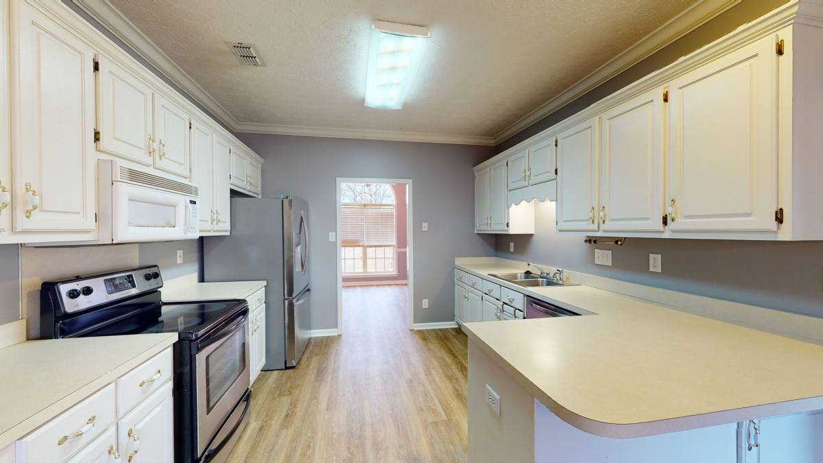 House for rent at 44 Grand Oaks Blvd, Millbrook, AL 36054