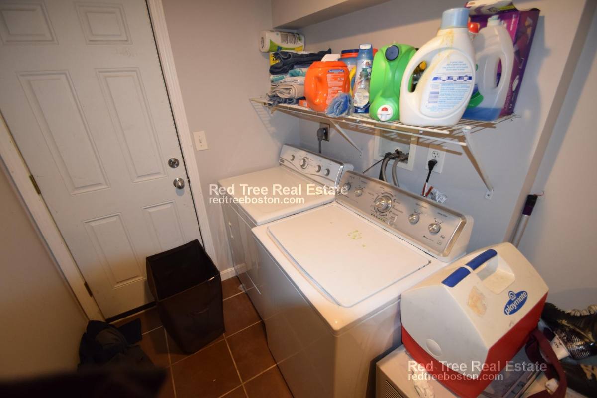Apartment for rent at 34 Long Ave, Allston, MA 02134