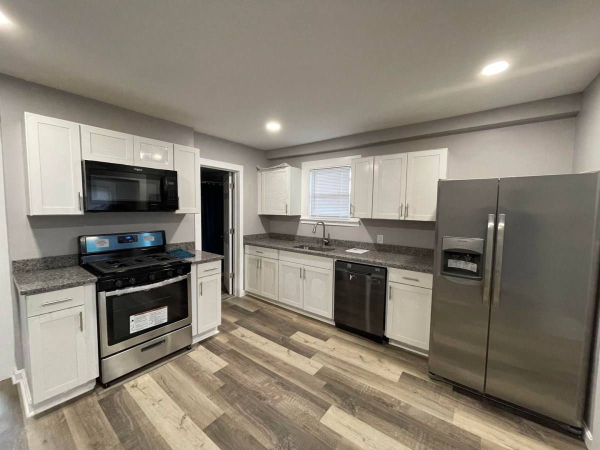 Apartment for rent at 151-153 Leighton St, Fitchburg, MA 01420