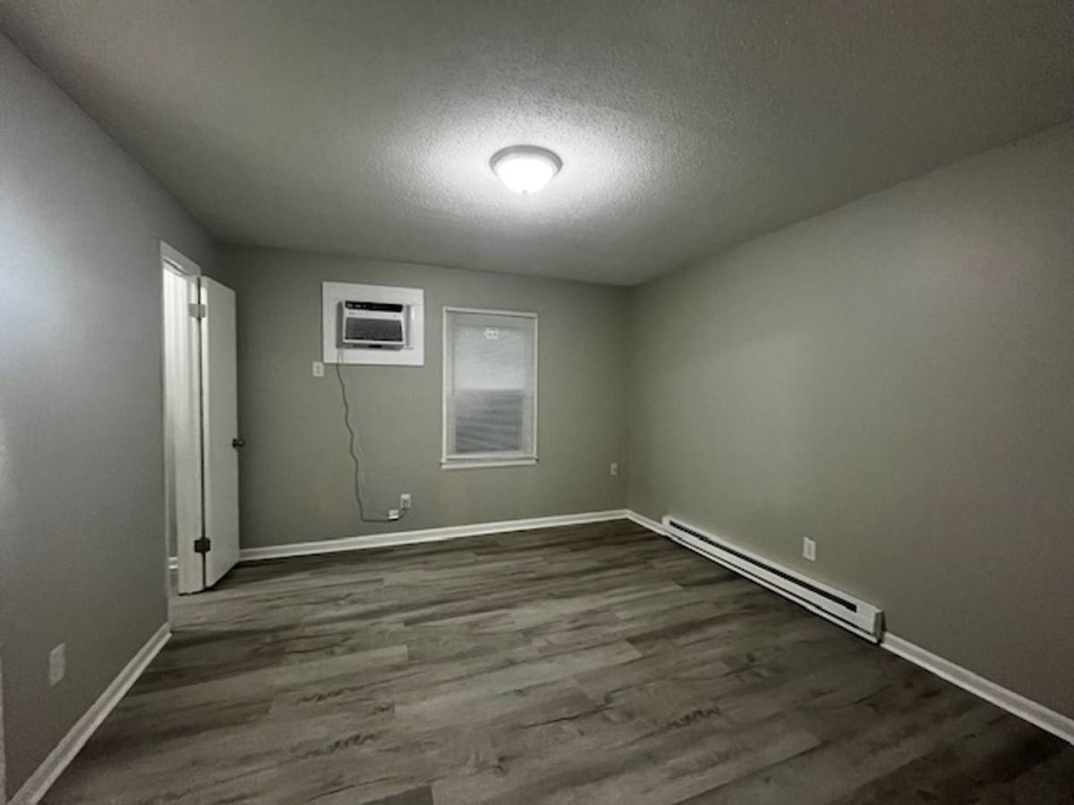 Apartment for rent at 1955 Lakeview Rd #B, Asheboro, NC 27203
