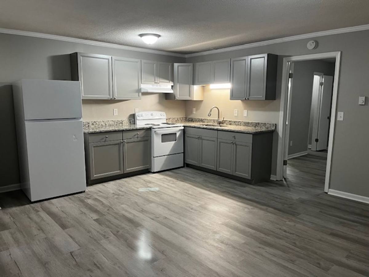 Apartment for rent at 1955 Lakeview Rd #B, Asheboro, NC 27203