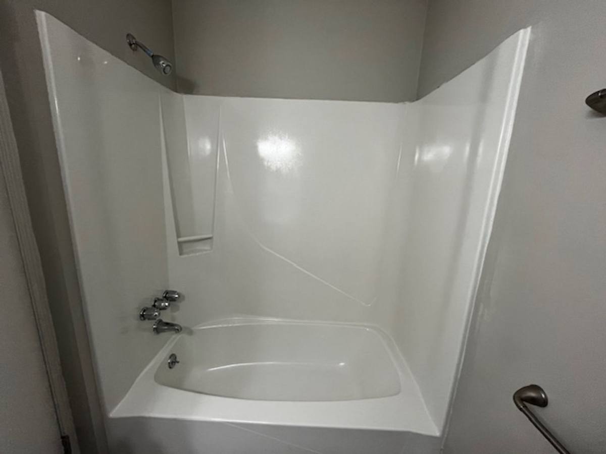 Apartment for rent at 1955 Lakeview Rd #B, Asheboro, NC 27203