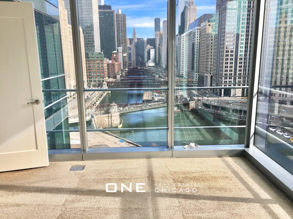 Apartment for rent at 333 W Wolf Point Plaza #5, Chicago, IL 60654