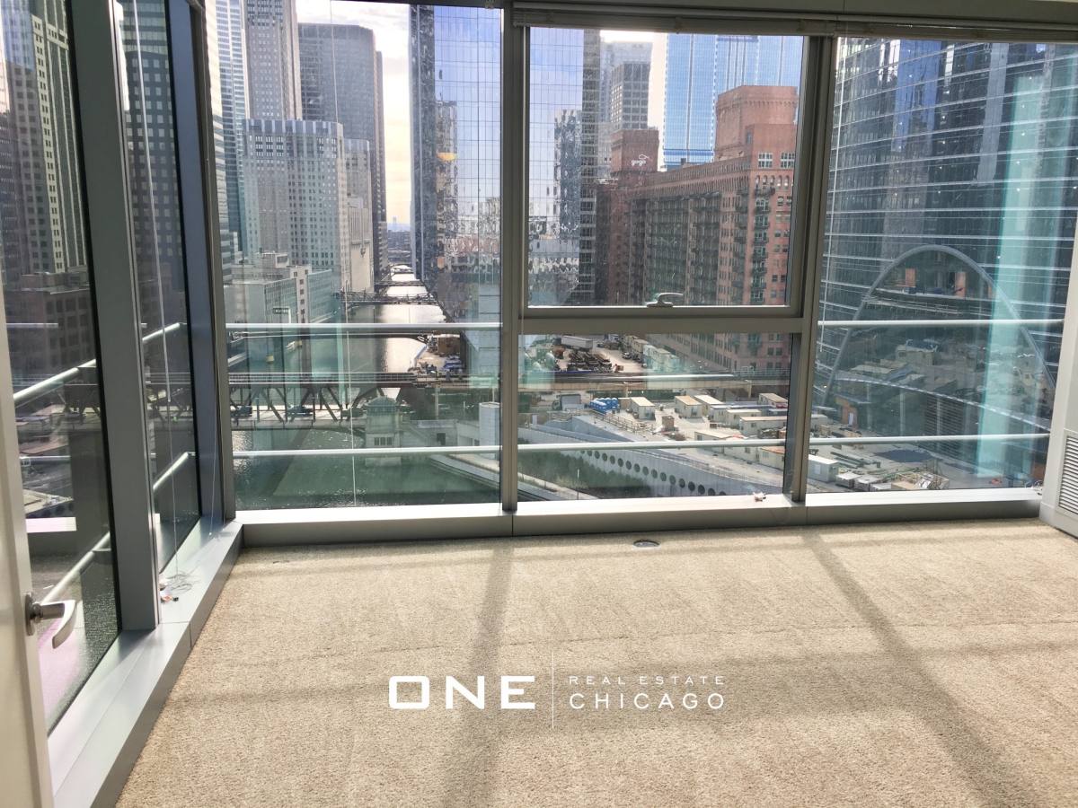 Apartment for rent at 333 W Wolf Point Plaza #5, Chicago, IL 60654