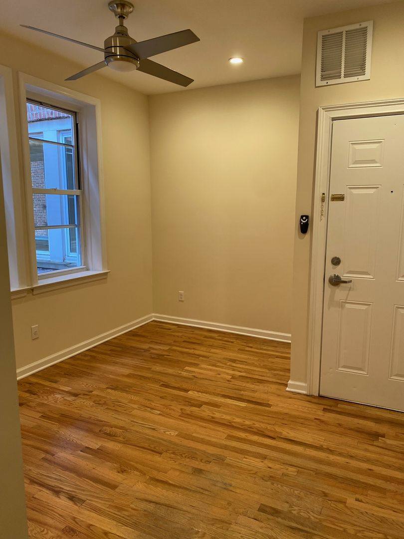 Apartment for rent at 36 50th St, Weehawken, NJ 07086