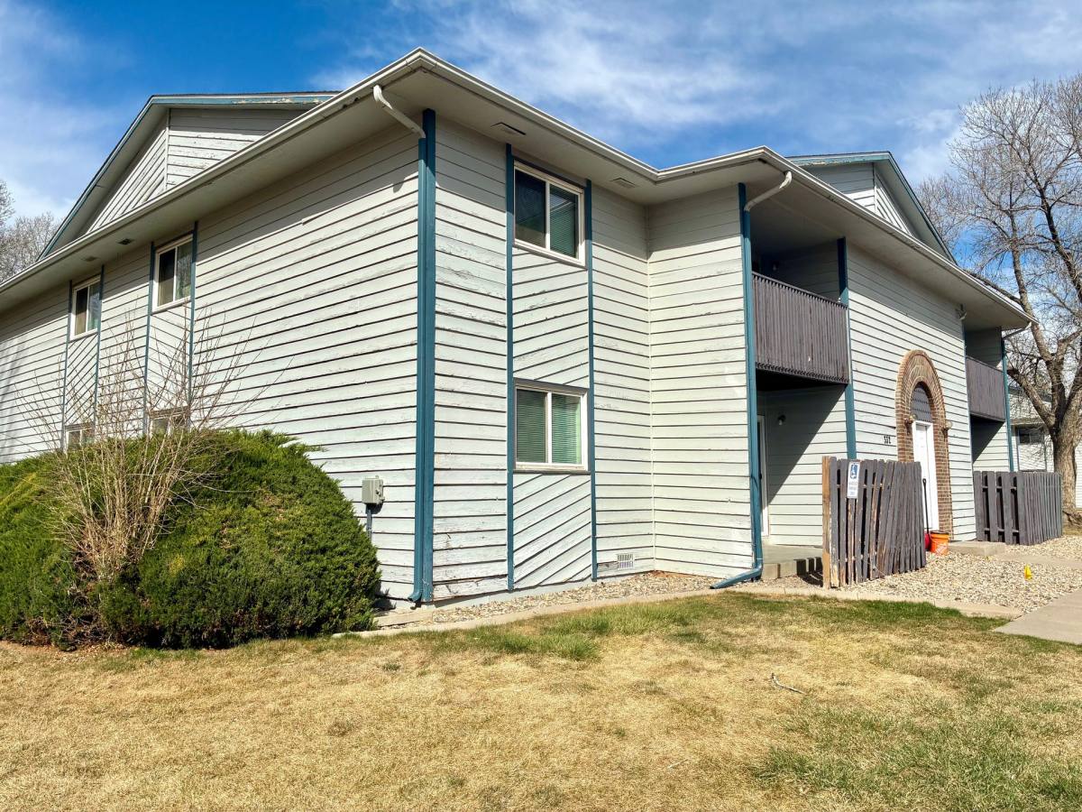 Apartment for rent at 332 Terri Dr, Loveland, CO 80537
